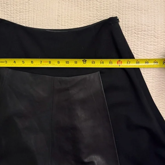 Per Se by Carlisle Black Leather Panel & Wool Flare Skirt Size 4 - Picture 8 of 10